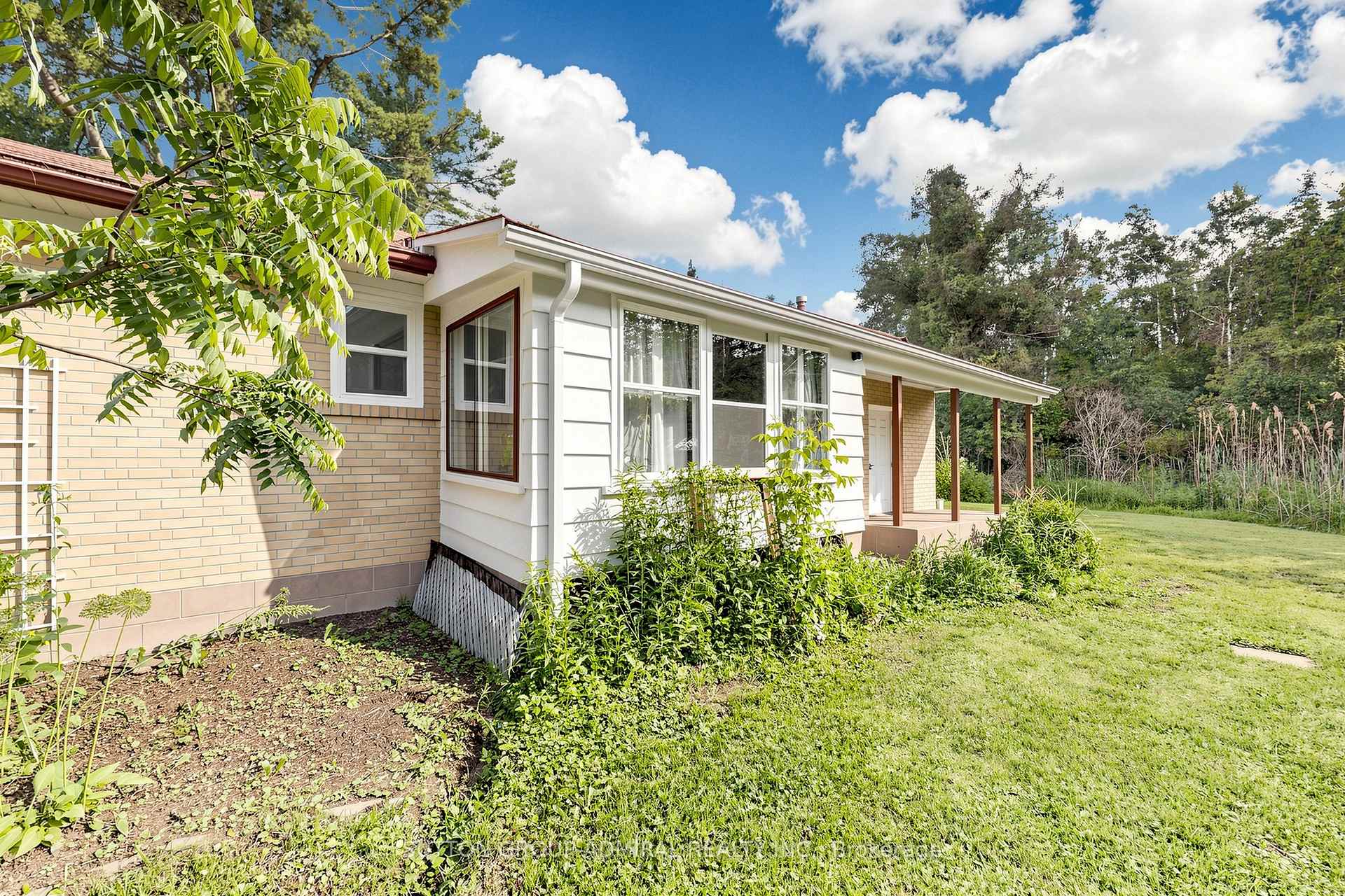 Photo 23 of 49 Klimek Boulevard, Georgina, Pefferlaw — HOMEH