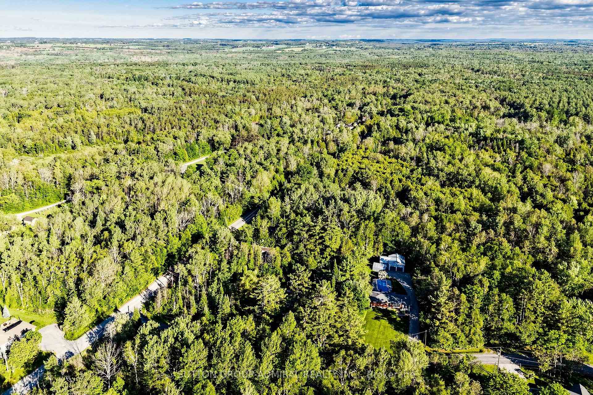 Photo 30 of 49 Klimek Boulevard, Georgina, Pefferlaw — HOMEH