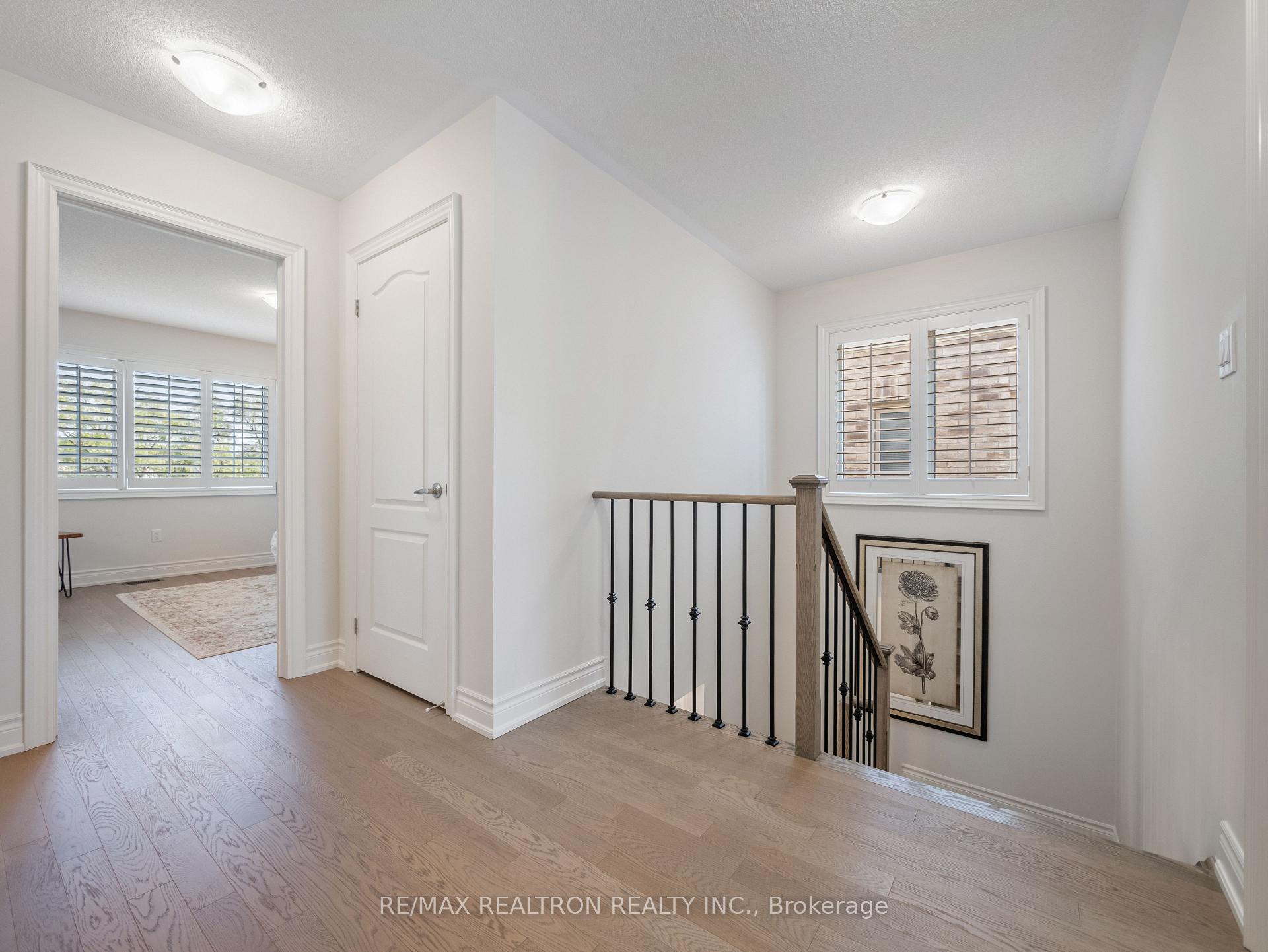 Photo 14 of 58 Sharonview Crescent, East Gwillimbury, Sharon — HOMEH