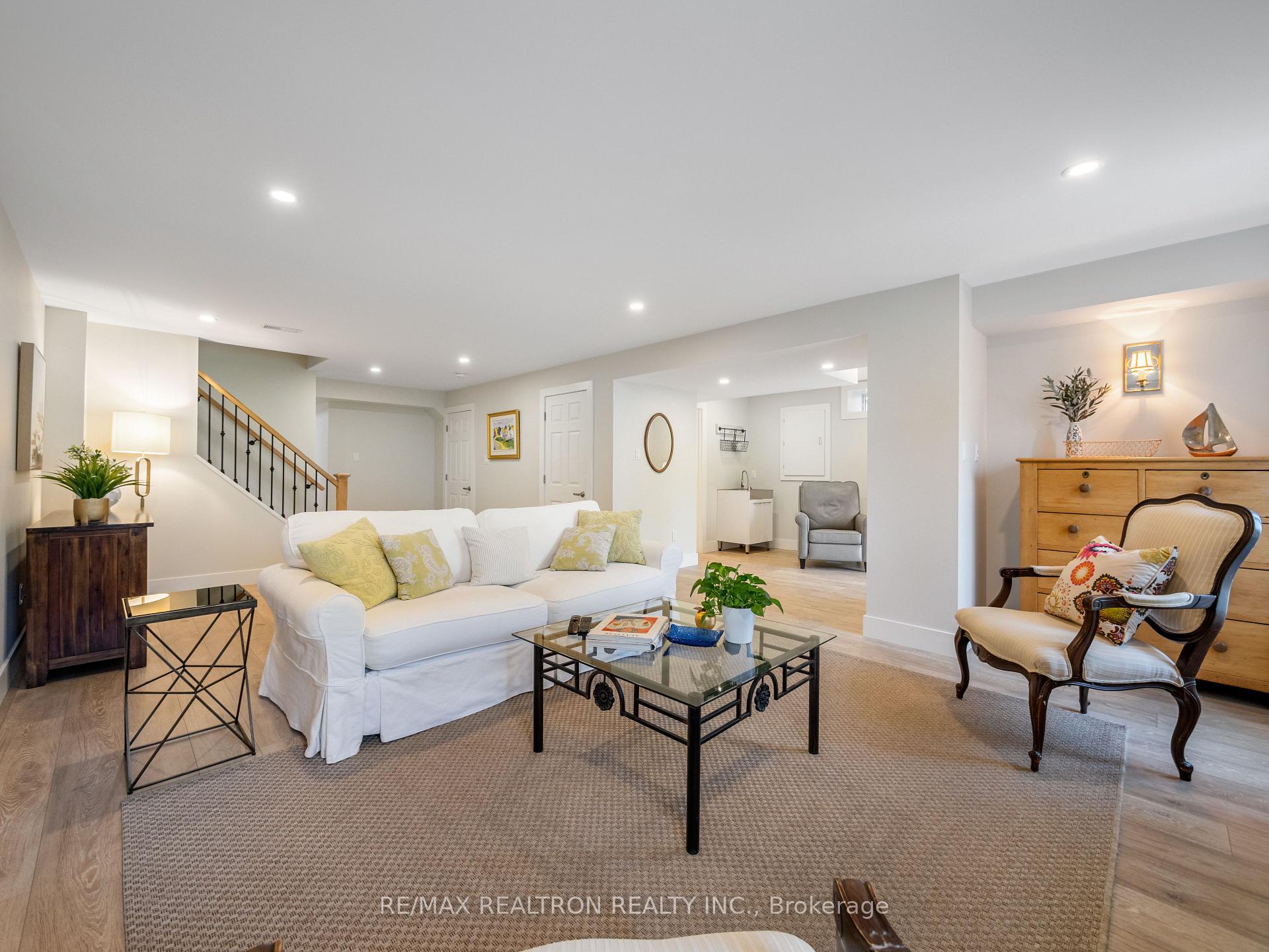 Photo 22 of 58 Sharonview Crescent, East Gwillimbury, Sharon — HOMEH