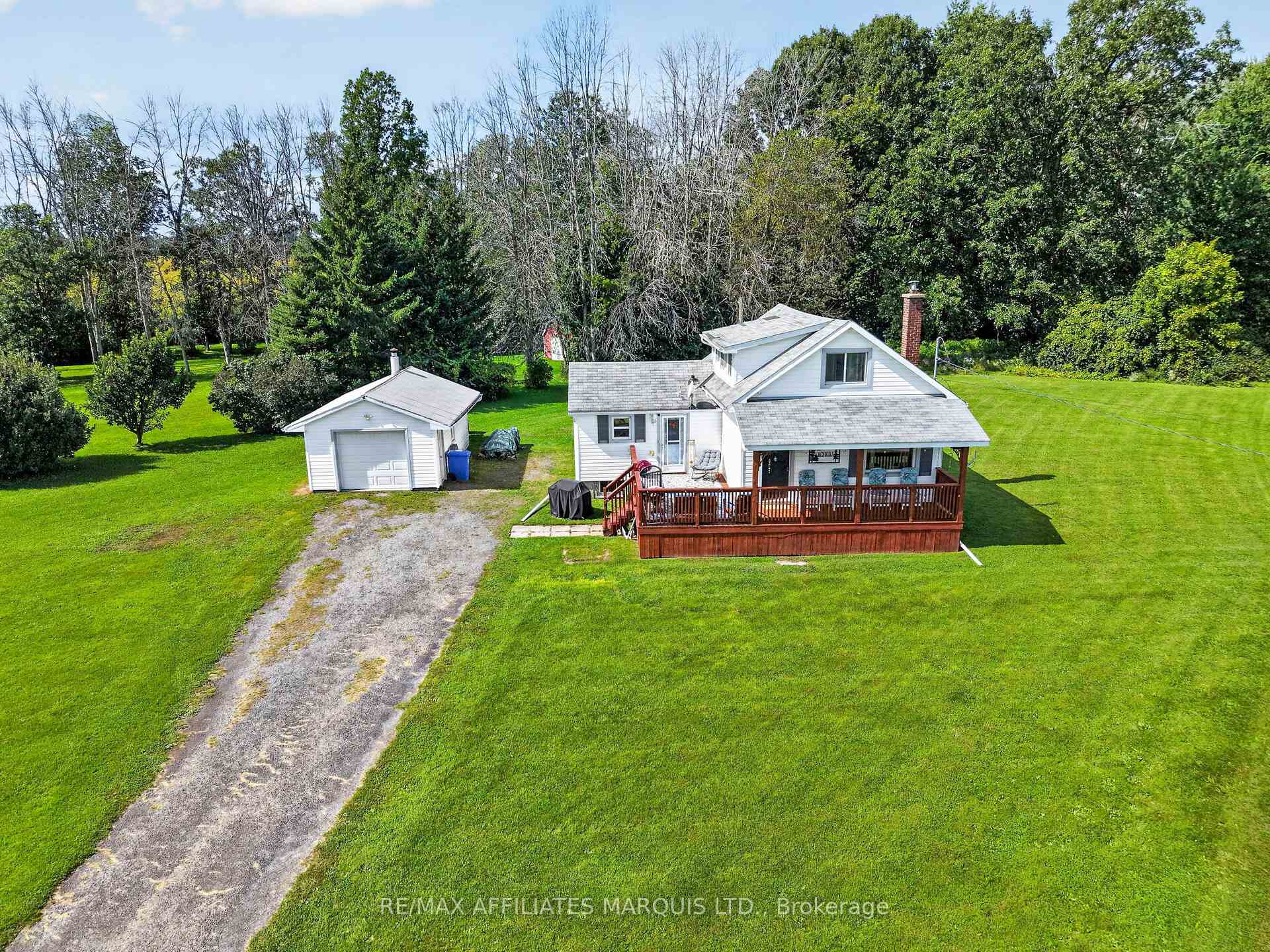 Photo 2 of 10621 County Road, South Dundas, South Dundas (Matilda) Twp — HOMEH