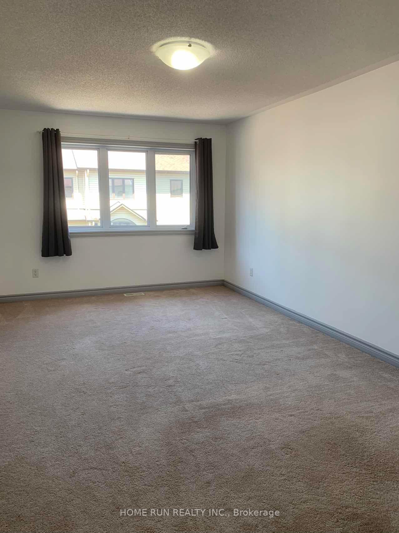 Photo 10 of 458 Silverstone Way, Ottawa, Barrhaven - Strandherd — HOMEH