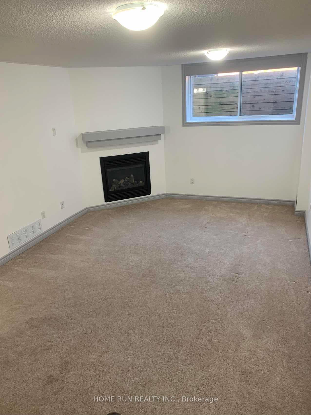 Photo 14 of 458 Silverstone Way, Ottawa, Barrhaven - Strandherd — HOMEH