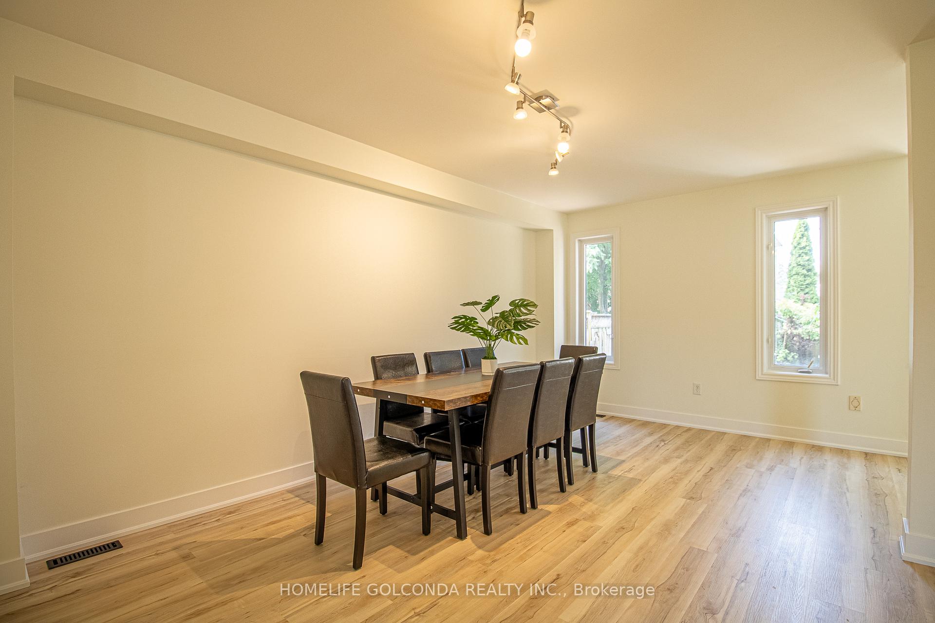 Photo 9 of 46 Kraus Road, Barrie, Edgehill Drive — HOMEH