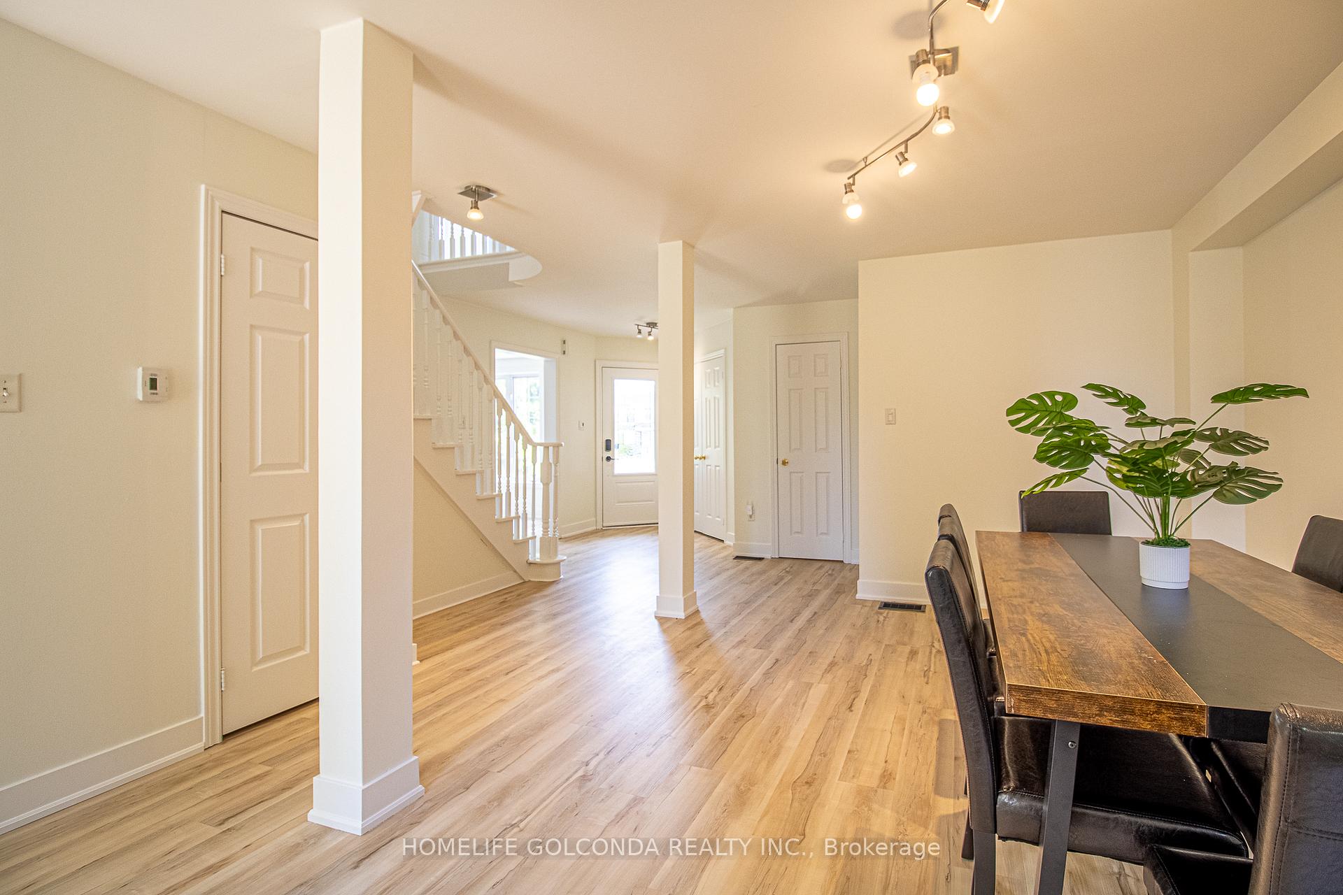 Photo 12 of 46 Kraus Road, Barrie, Edgehill Drive — HOMEH