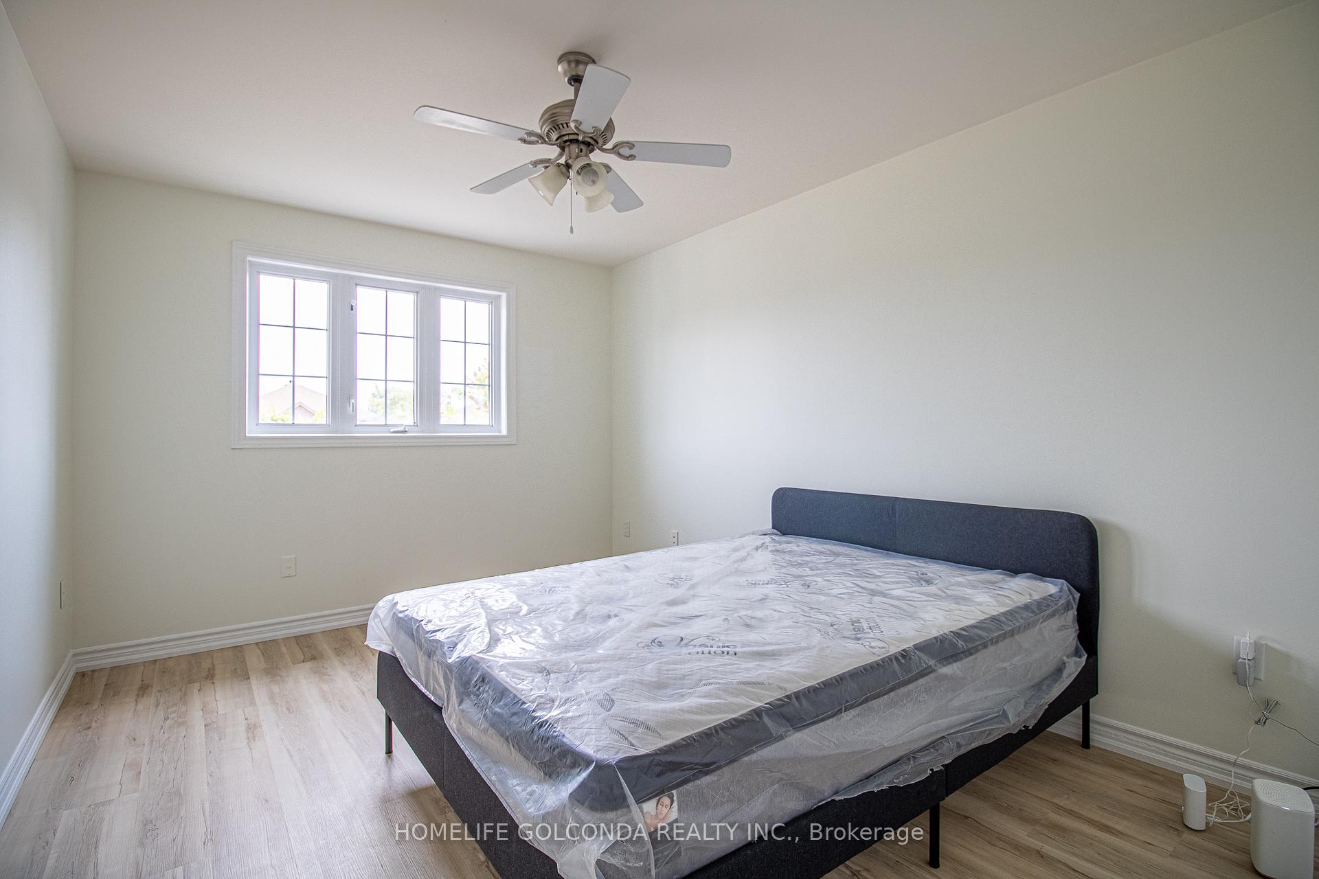 Photo 24 of 46 Kraus Road, Barrie, Edgehill Drive — HOMEH