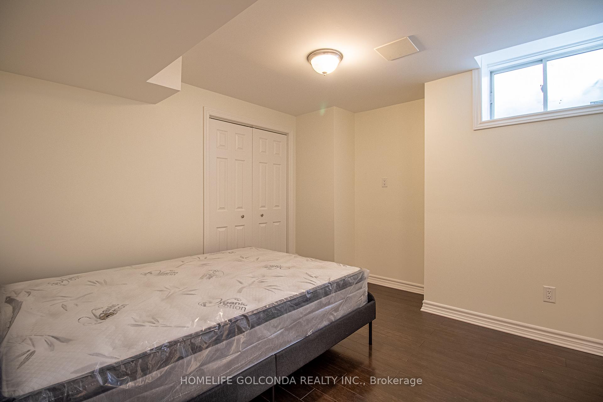 Photo 34 of 46 Kraus Road, Barrie, Edgehill Drive — HOMEH
