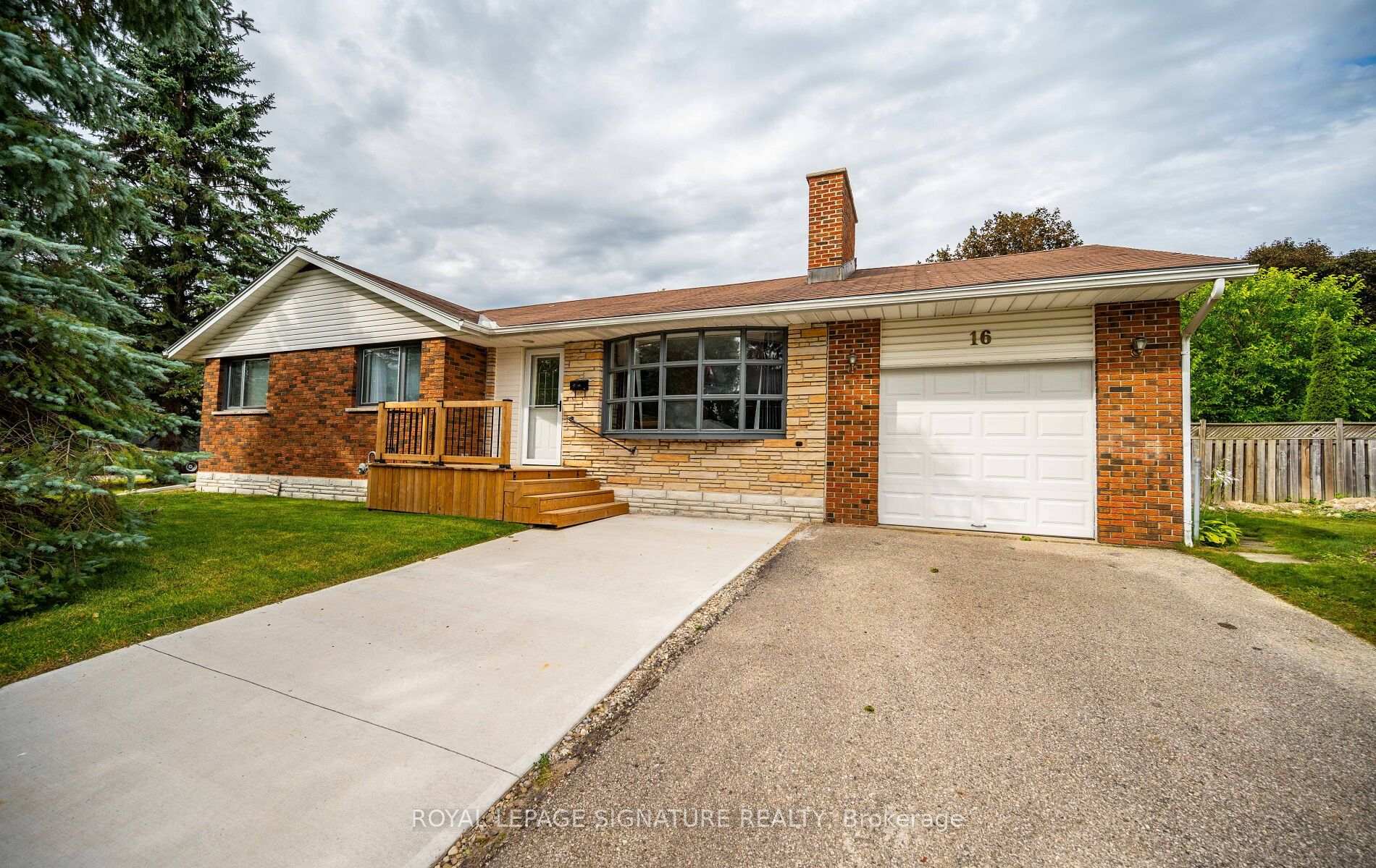Photo 5 of 16 Eleanor (Upper Level) Court, Guelph, Grange Road — HOMEH