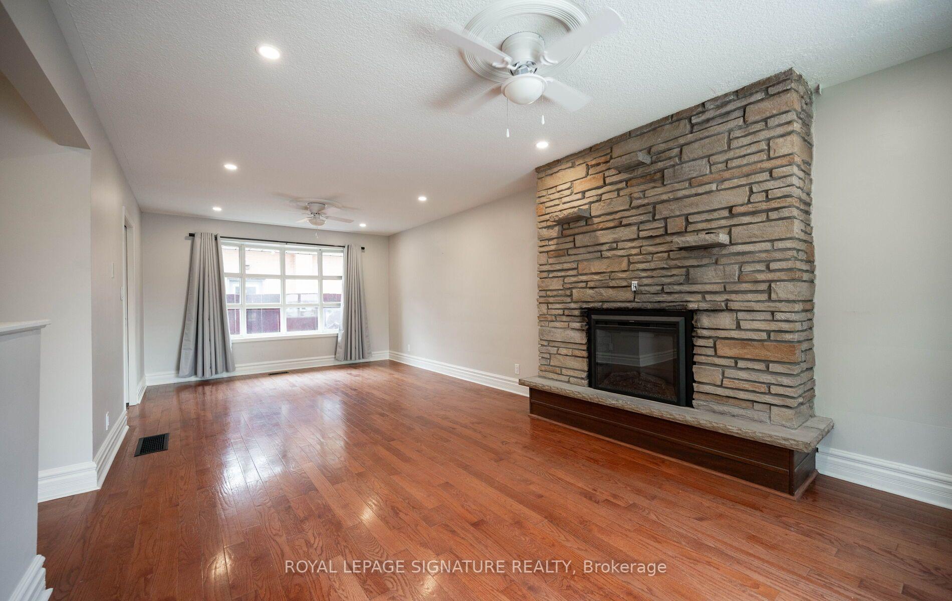 Photo 13 of 16 Eleanor (Upper Level) Court, Guelph, Grange Road — HOMEH