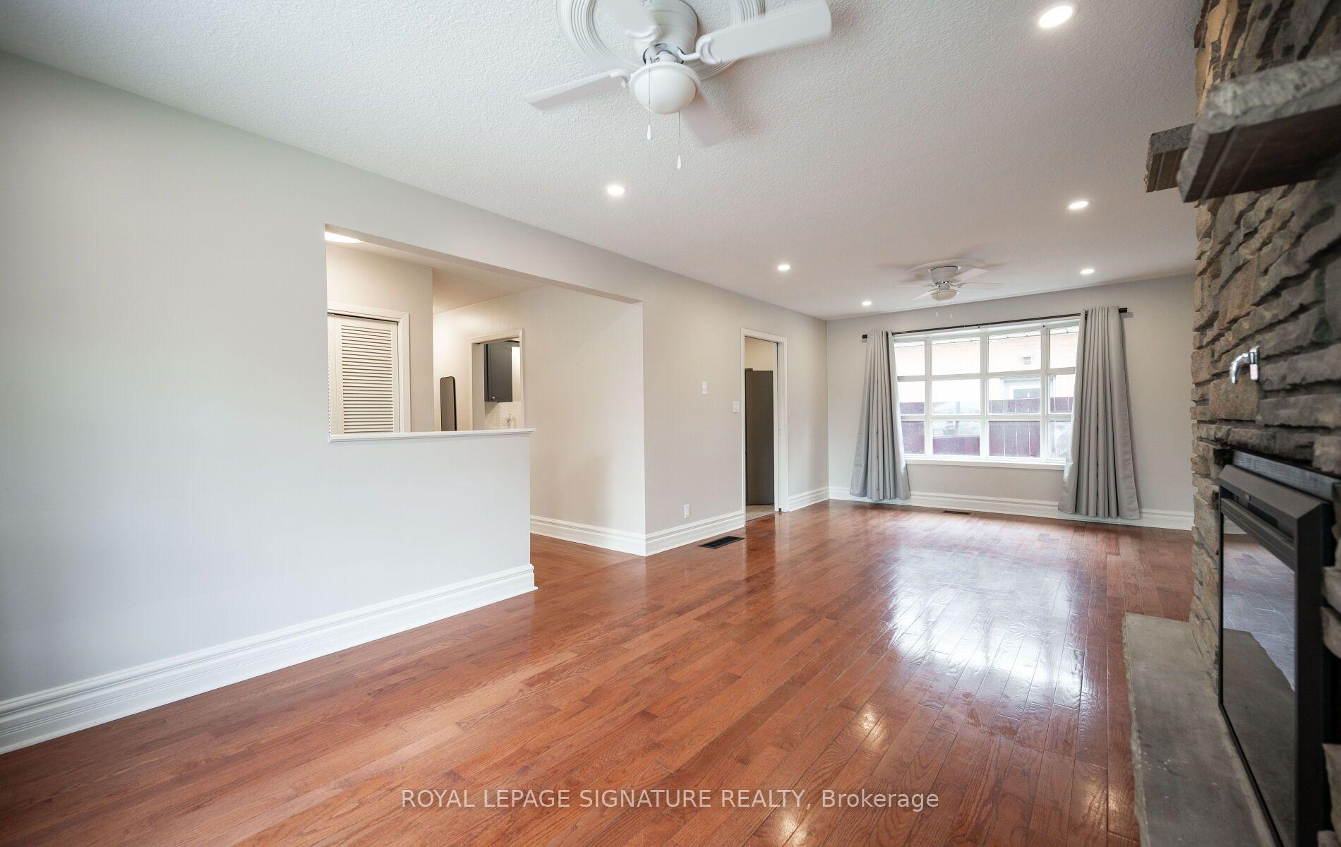 Photo 14 of 16 Eleanor (Upper Level) Court, Guelph, Grange Road — HOMEH