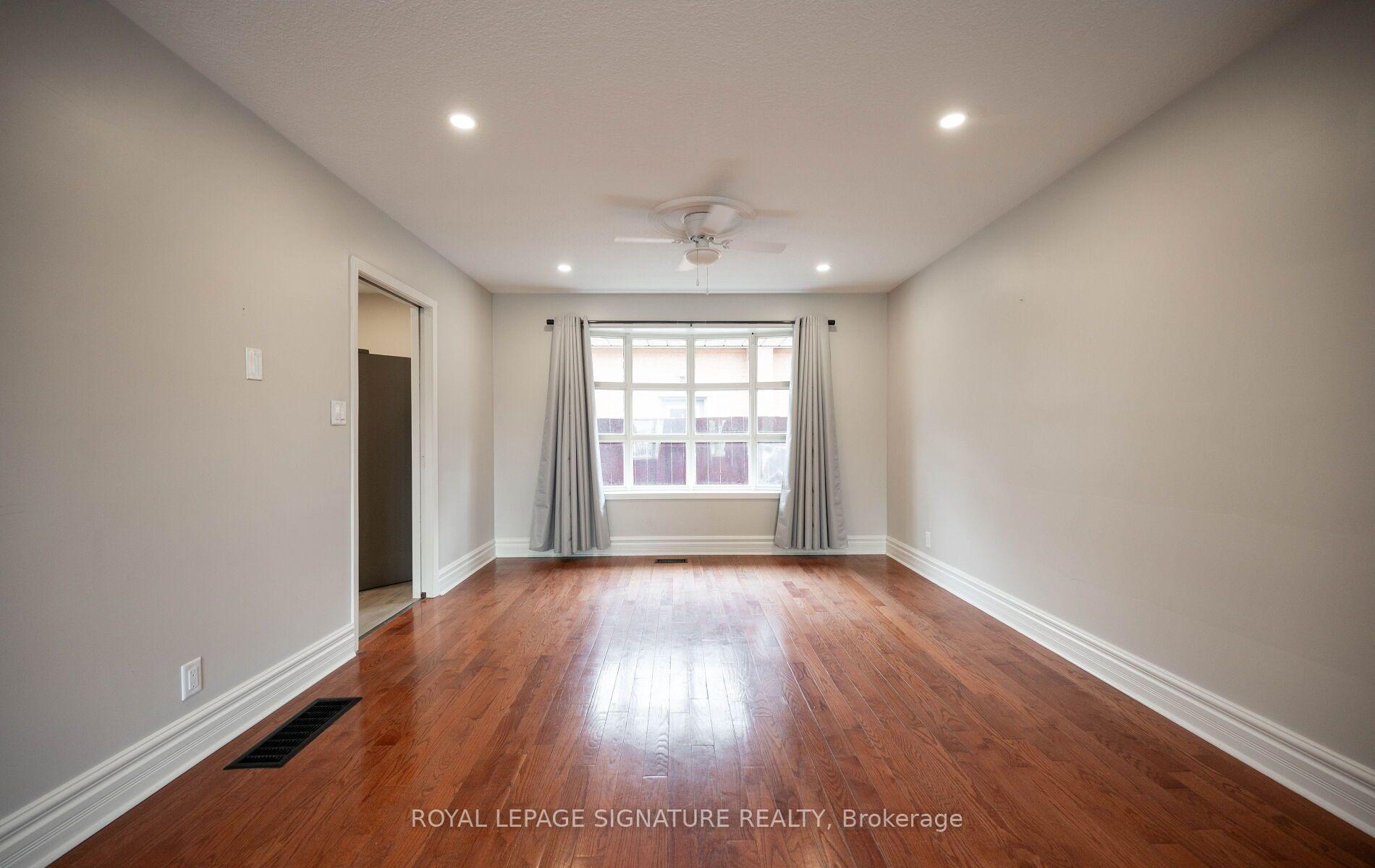 Photo 15 of 16 Eleanor (Upper Level) Court, Guelph, Grange Road — HOMEH