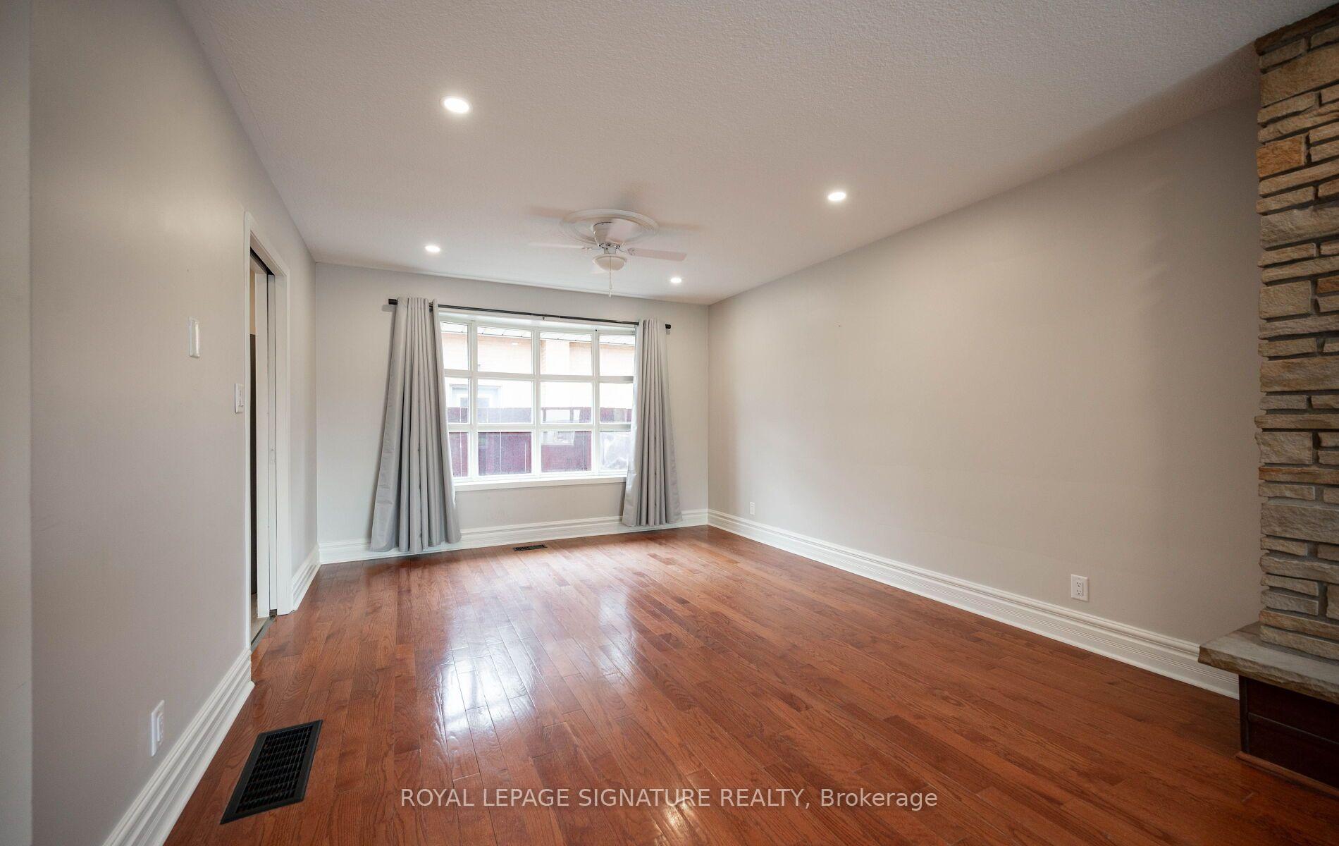 Photo 16 of 16 Eleanor (Upper Level) Court, Guelph, Grange Road — HOMEH