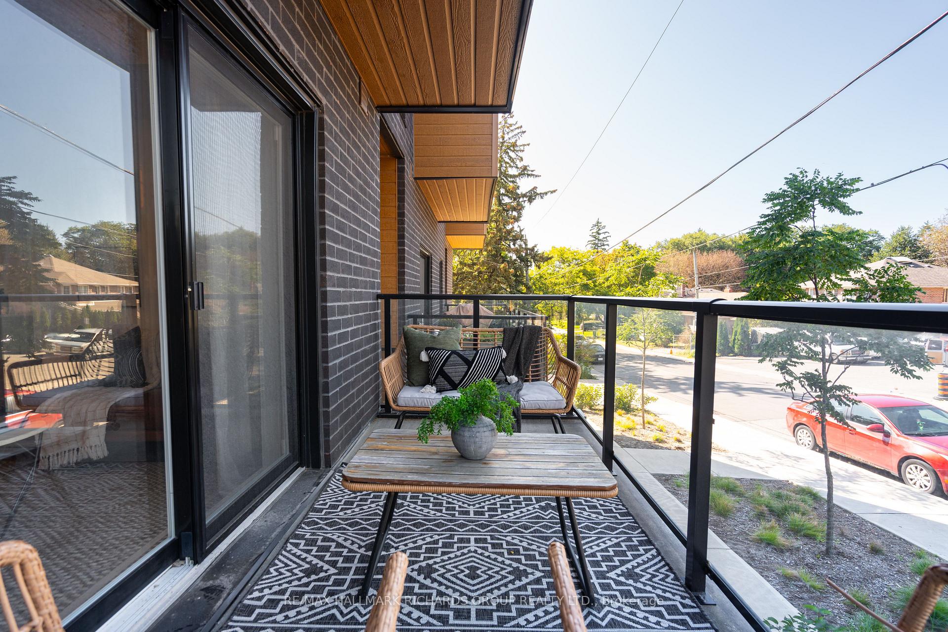 Photo 19 of Unit 4, 35 Birchcliff Avenue, Scarborough, Birchcliffe-Cliffside — HOMEH