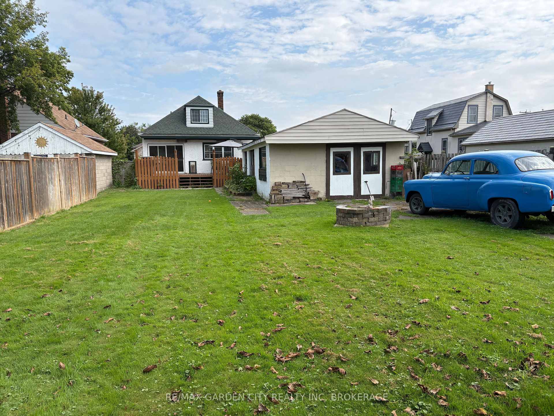 Photo 9 of 19 Cunningham Street, Thorold, Thorold Downtown — HOMEH