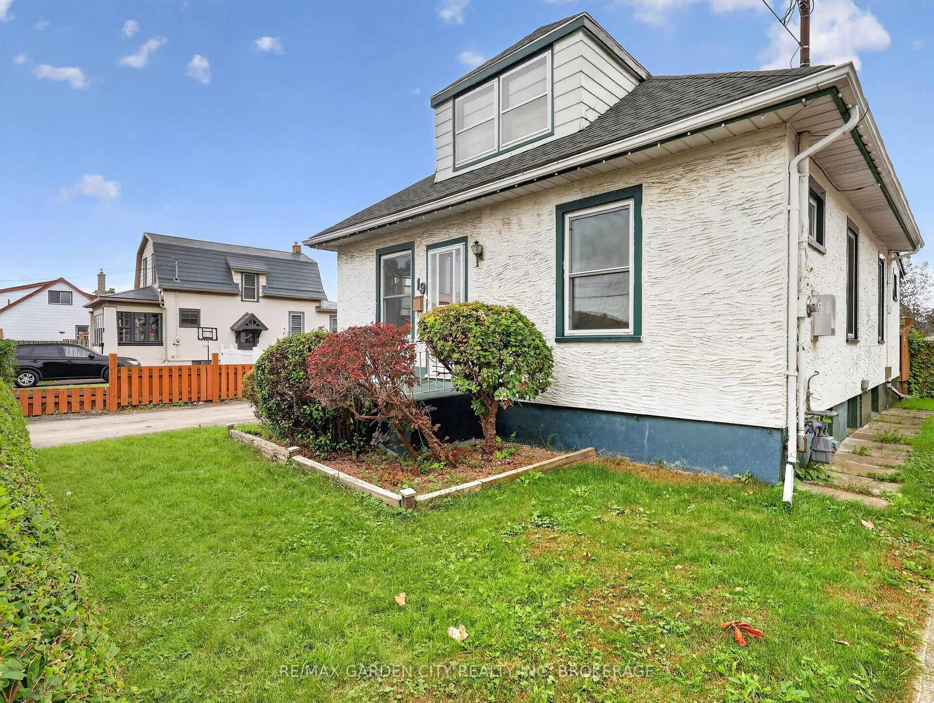 Photo 8 of 19 Cunningham Street, Thorold, Thorold Downtown — HOMEH