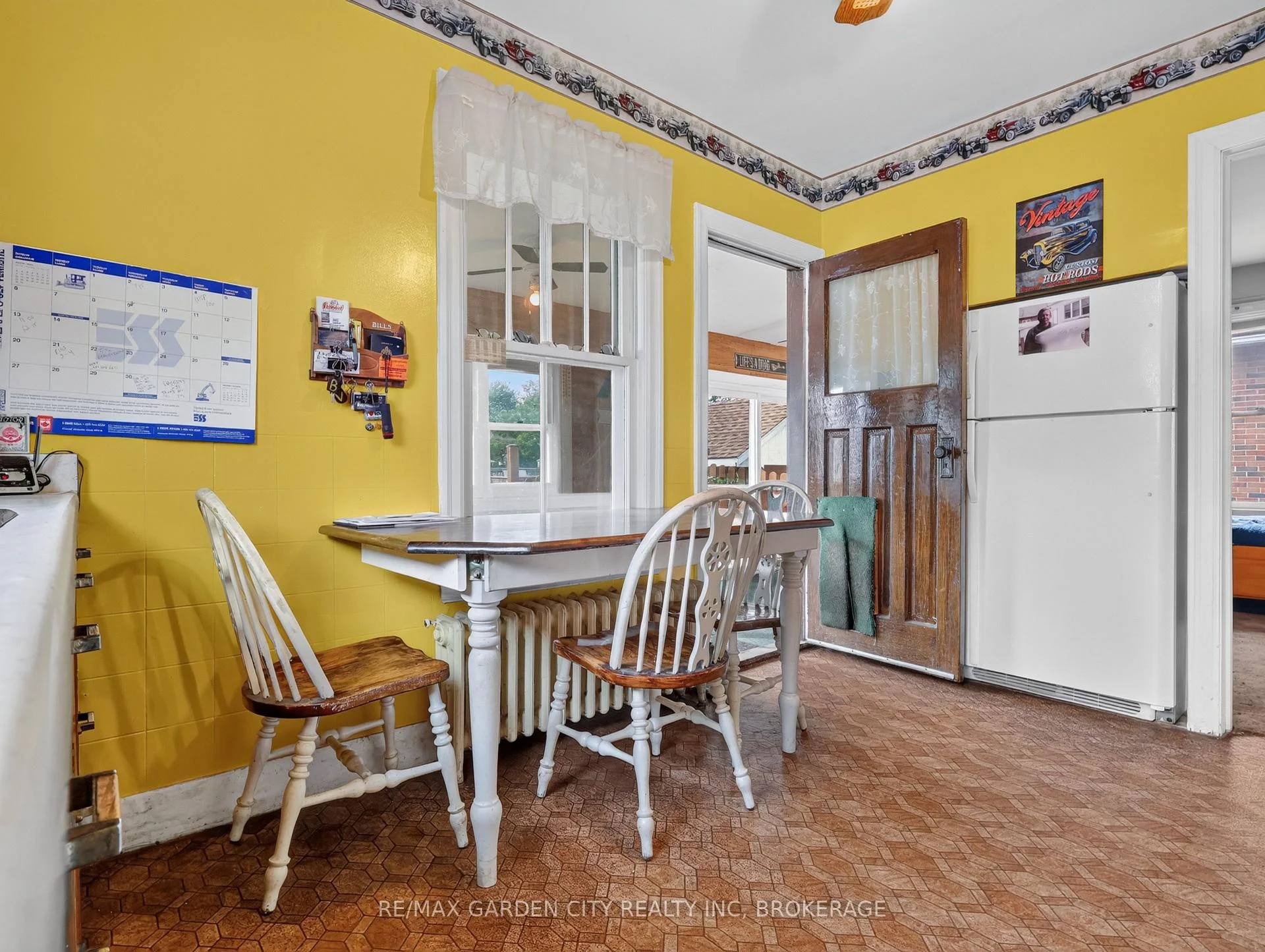 Photo 17 of 19 Cunningham Street, Thorold, Thorold Downtown — HOMEH
