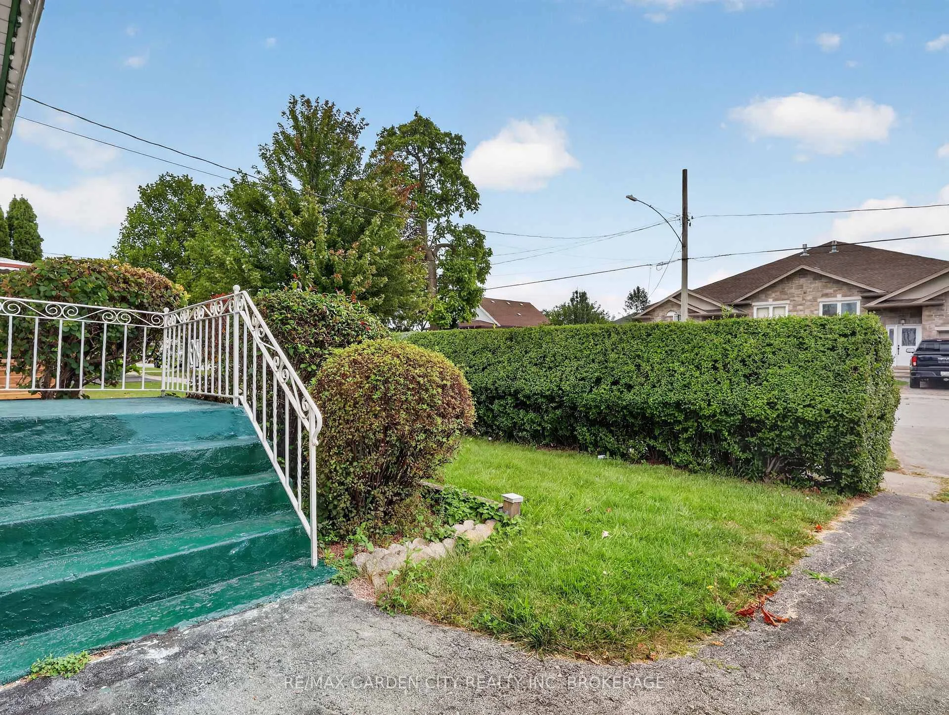 Photo 12 of 19 Cunningham Street, Thorold, Thorold Downtown — HOMEH