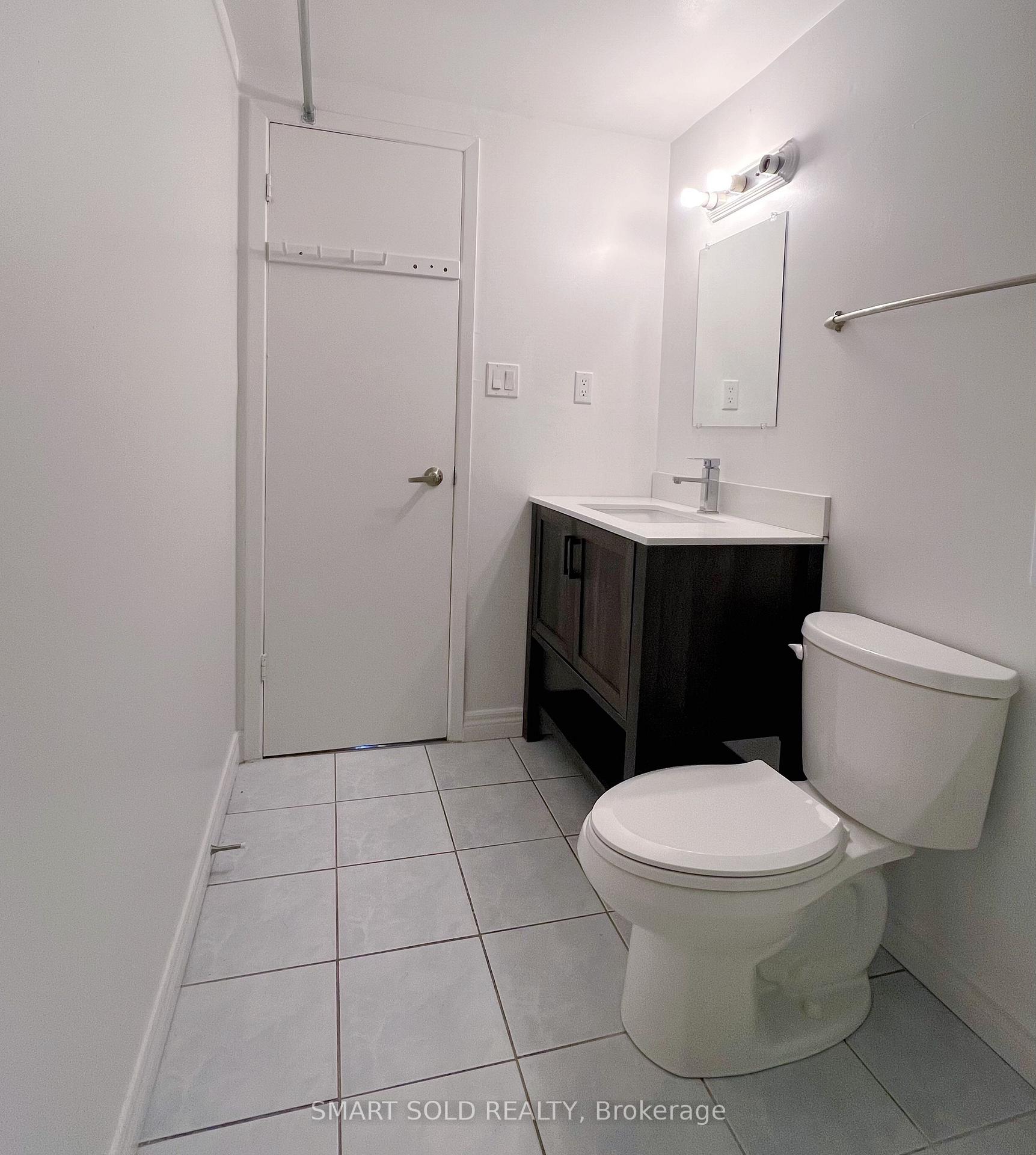 Photo 8 of Unit Main, 171 Angus Drive, North York, Don Valley Village — HOMEH