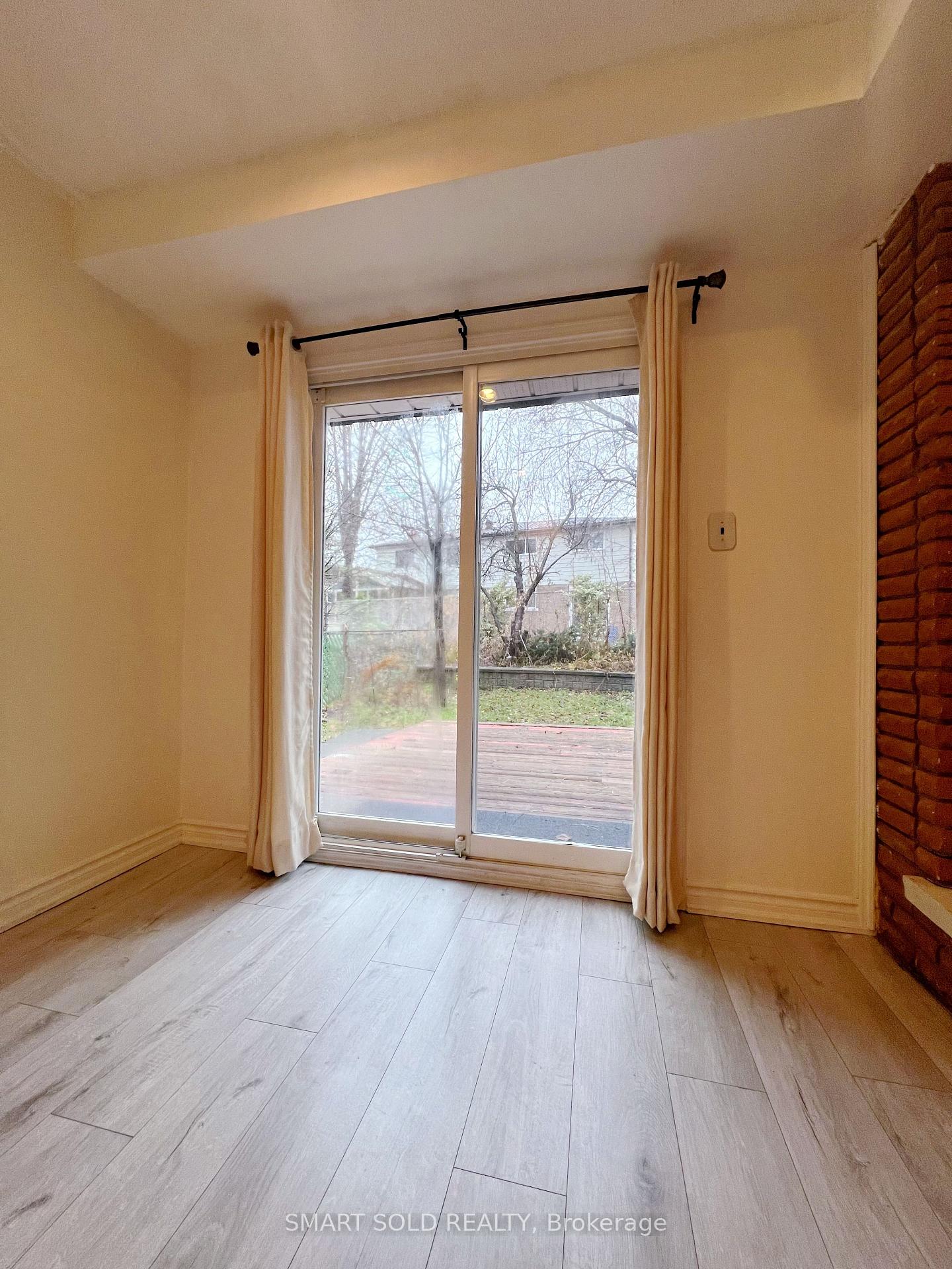 Photo 7 of Unit Main, 171 Angus Drive, North York, Don Valley Village — HOMEH