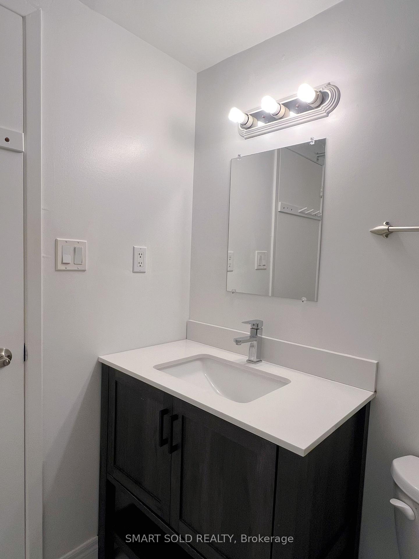 Photo 9 of Unit Main, 171 Angus Drive, North York, Don Valley Village — HOMEH