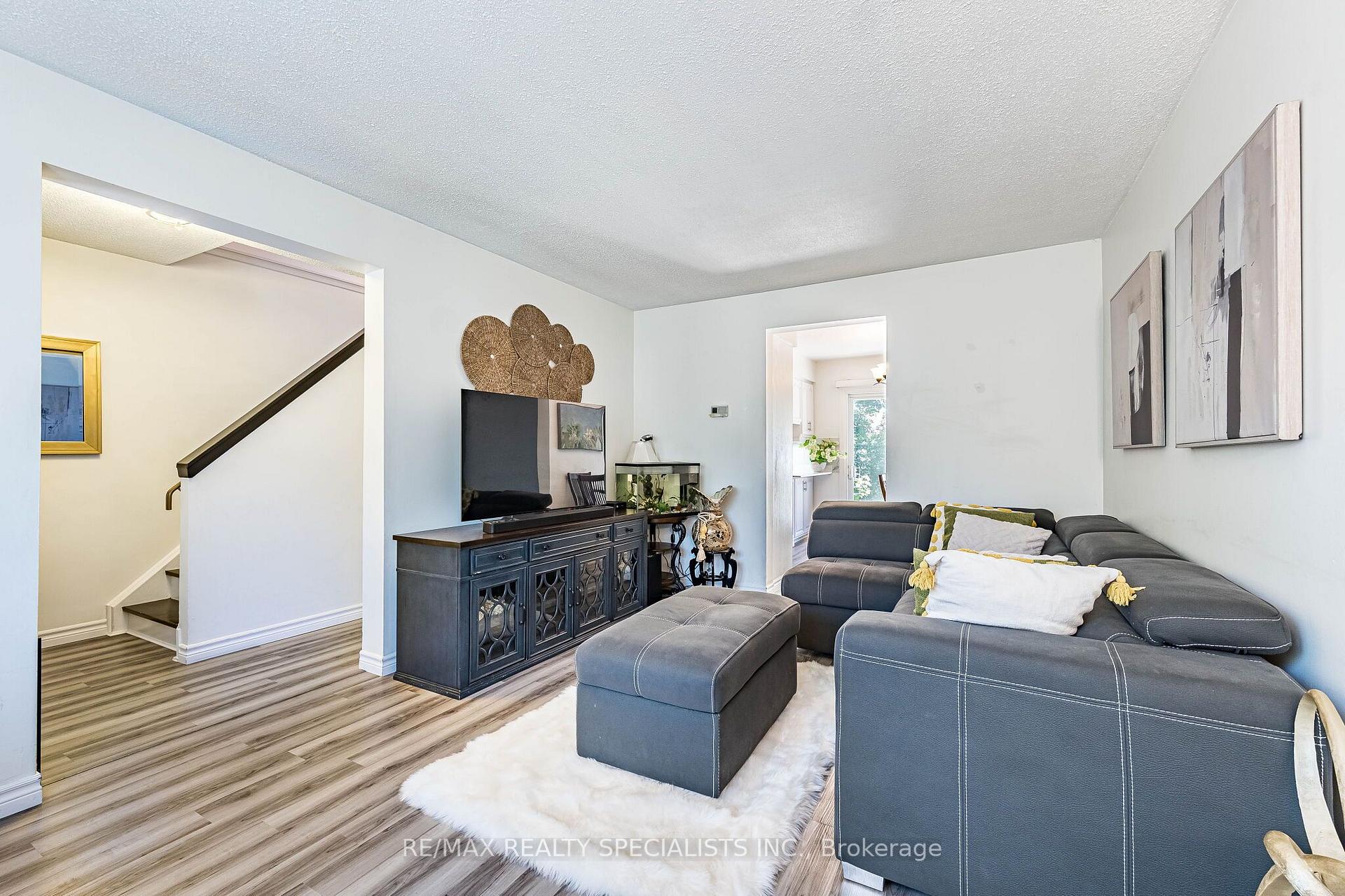 Photo 9 of 95 Hadati Road, Guelph, Grange Road — HOMEH