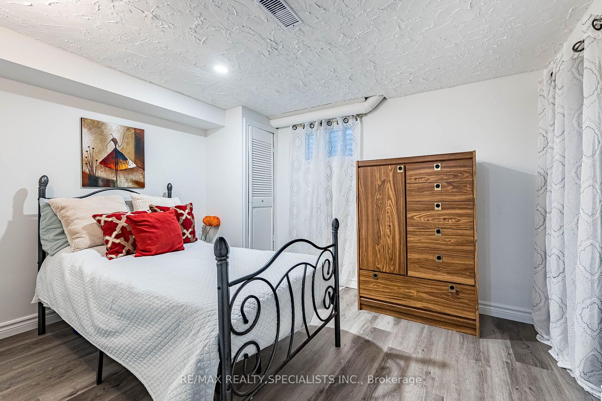 Photo 34 of 95 Hadati Road, Guelph, Grange Road — HOMEH