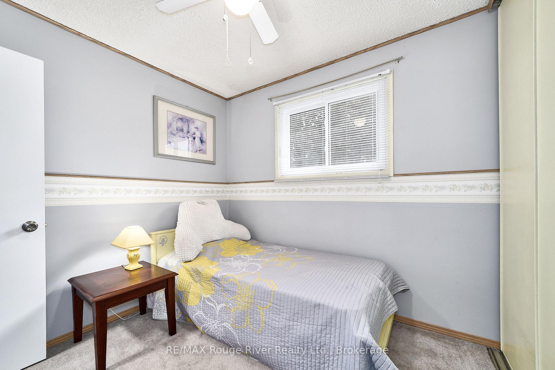 Photo 25 of 607 Foxrun Court, Oshawa, Pinecrest — HOMEH