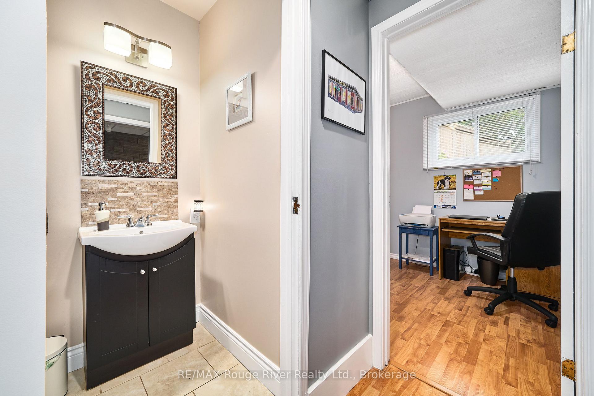 Photo 31 of 607 Foxrun Court, Oshawa, Pinecrest — HOMEH