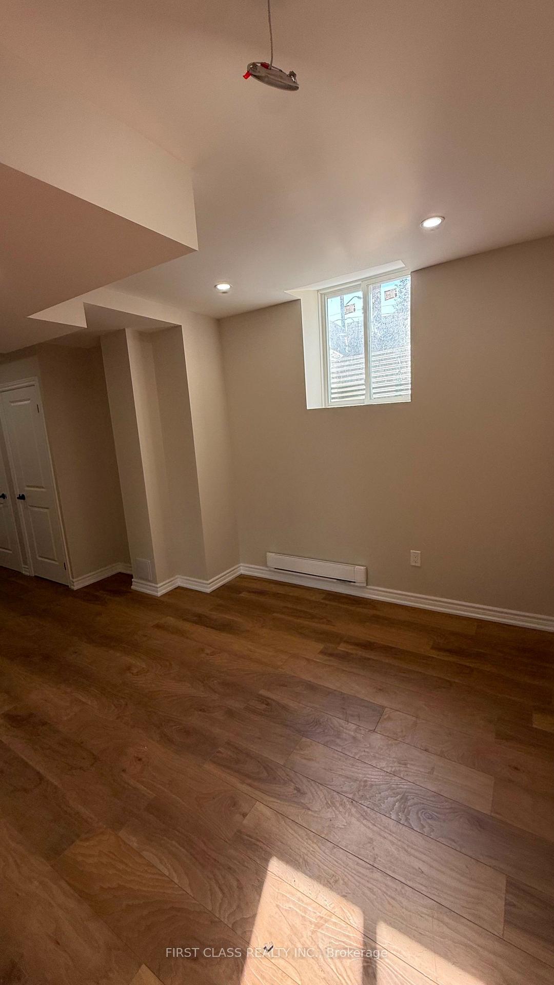 Photo 14 of Unit Lower, 49 Mountainside Crescent, Whitby, Rolling Acres — HOMEH