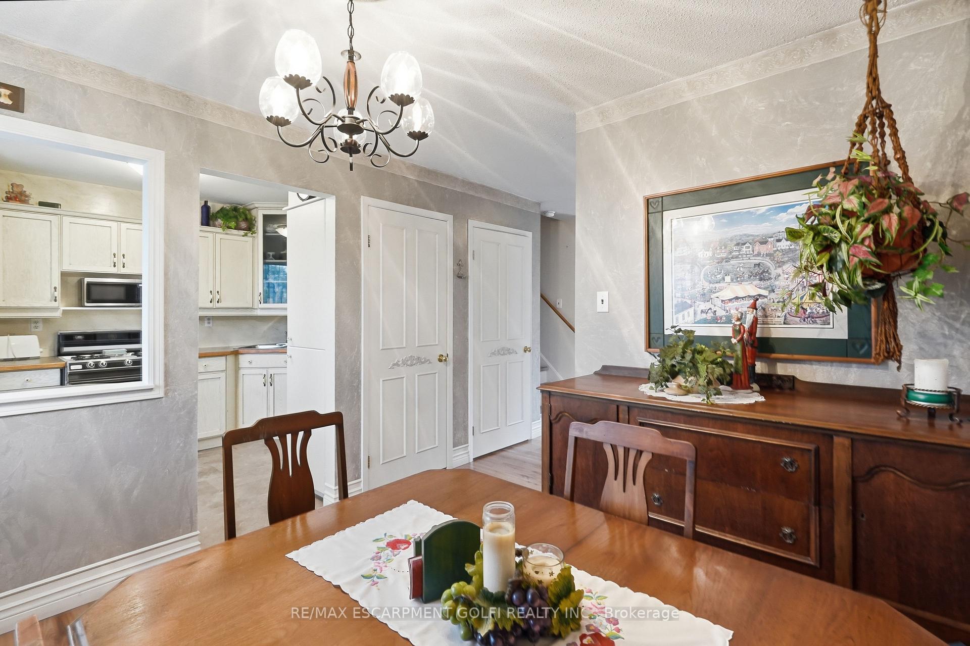 Photo 13 of Unit 70, 643 Woodward Avenue, Milton, Dorset Park — HOMEH