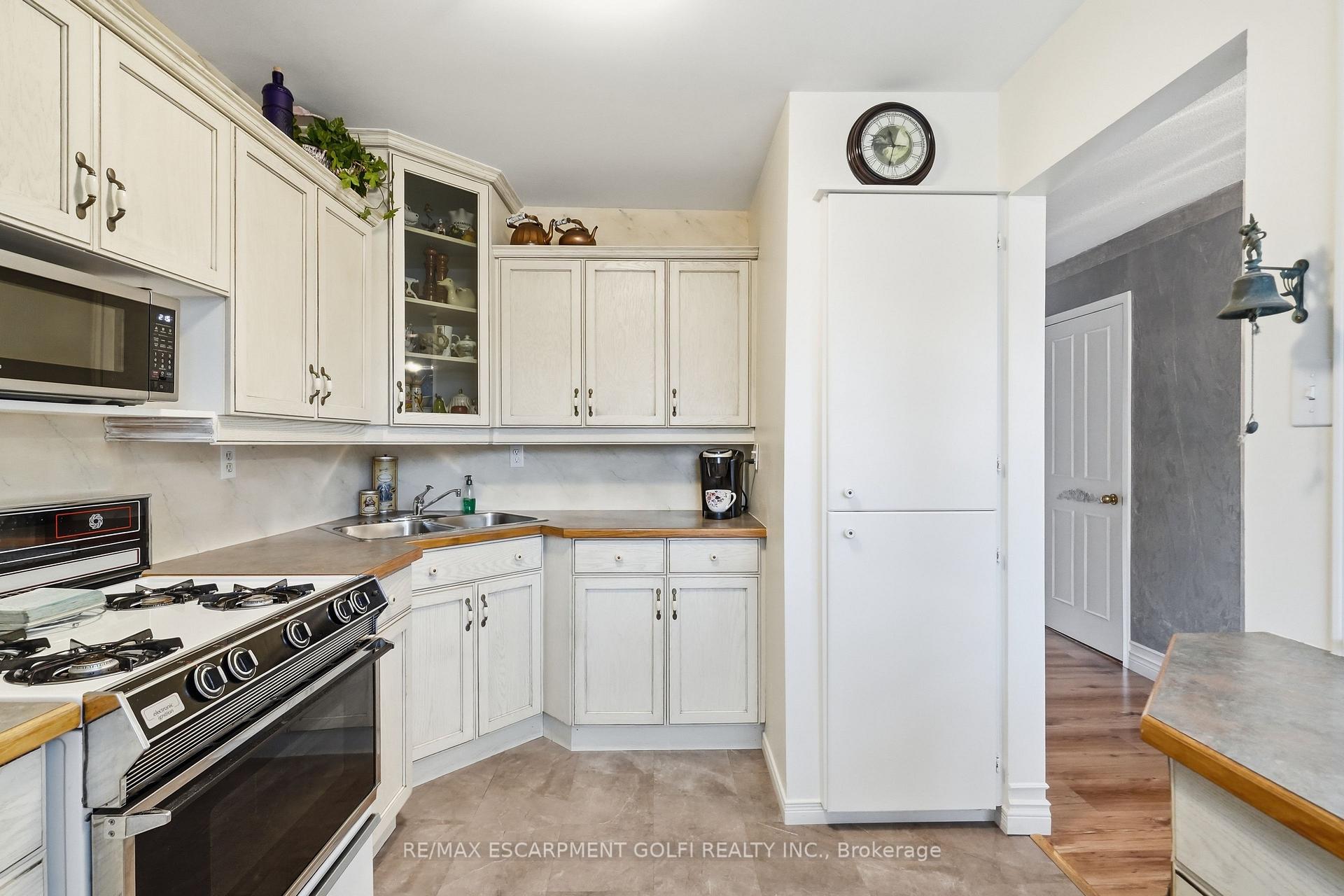 Photo 18 of Unit 70, 643 Woodward Avenue, Milton, Dorset Park — HOMEH