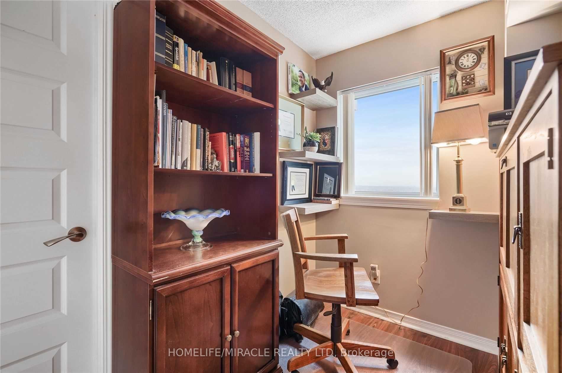 Photo 13 of Unit 2201, 215 Queen Street E, Brampton, Queen Street Corridor — HOMEH