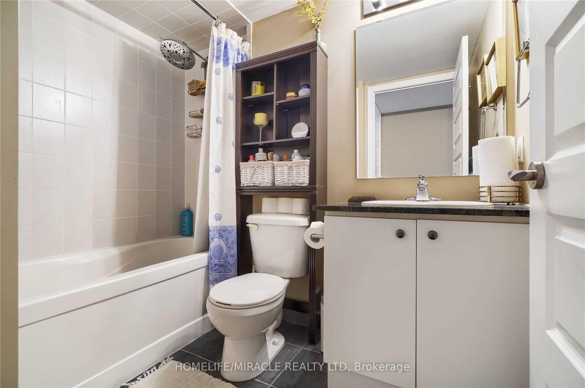 Photo 18 of Unit 2201, 215 Queen Street E, Brampton, Queen Street Corridor — HOMEH