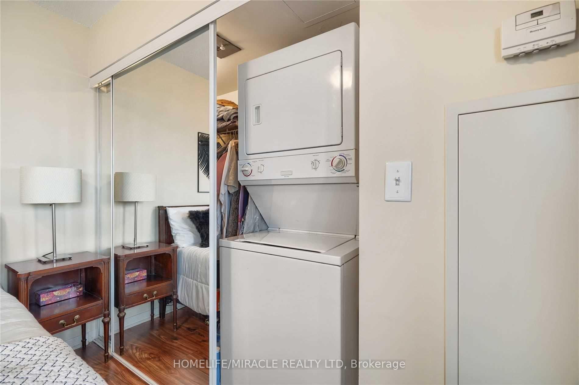 Photo 20 of Unit 2201, 215 Queen Street E, Brampton, Queen Street Corridor — HOMEH