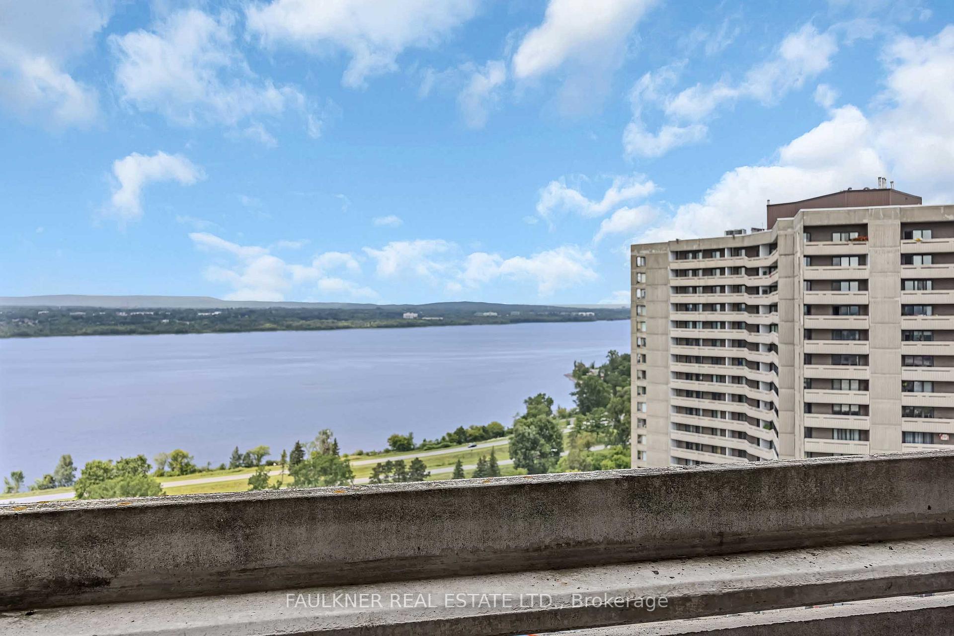 Photo 18 of Unit 2202, 1171 Ambleside Drive, Ottawa, Woodroffe — HOMEH