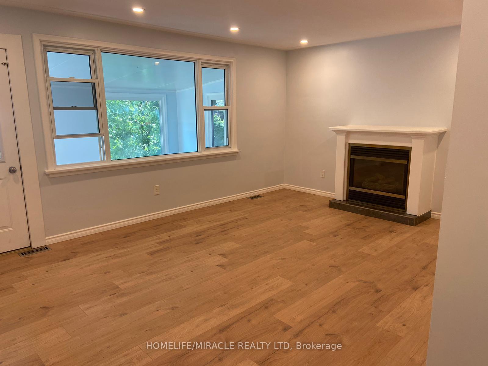 Photo 7 of 25 Thornridge Crescent, Kitchener, Forest Hill — HOMEH