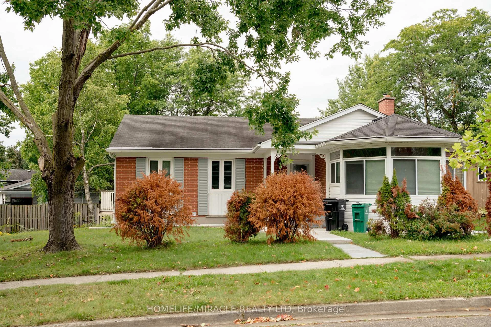 Photo of 25 Thornridge Crescent