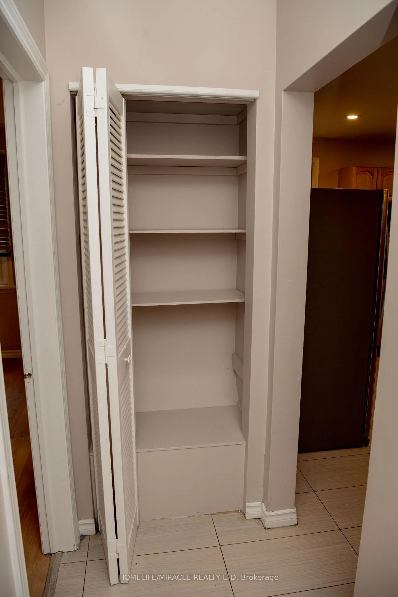 Photo 30 of 25 Thornridge Crescent, Kitchener, Forest Hill — HOMEH