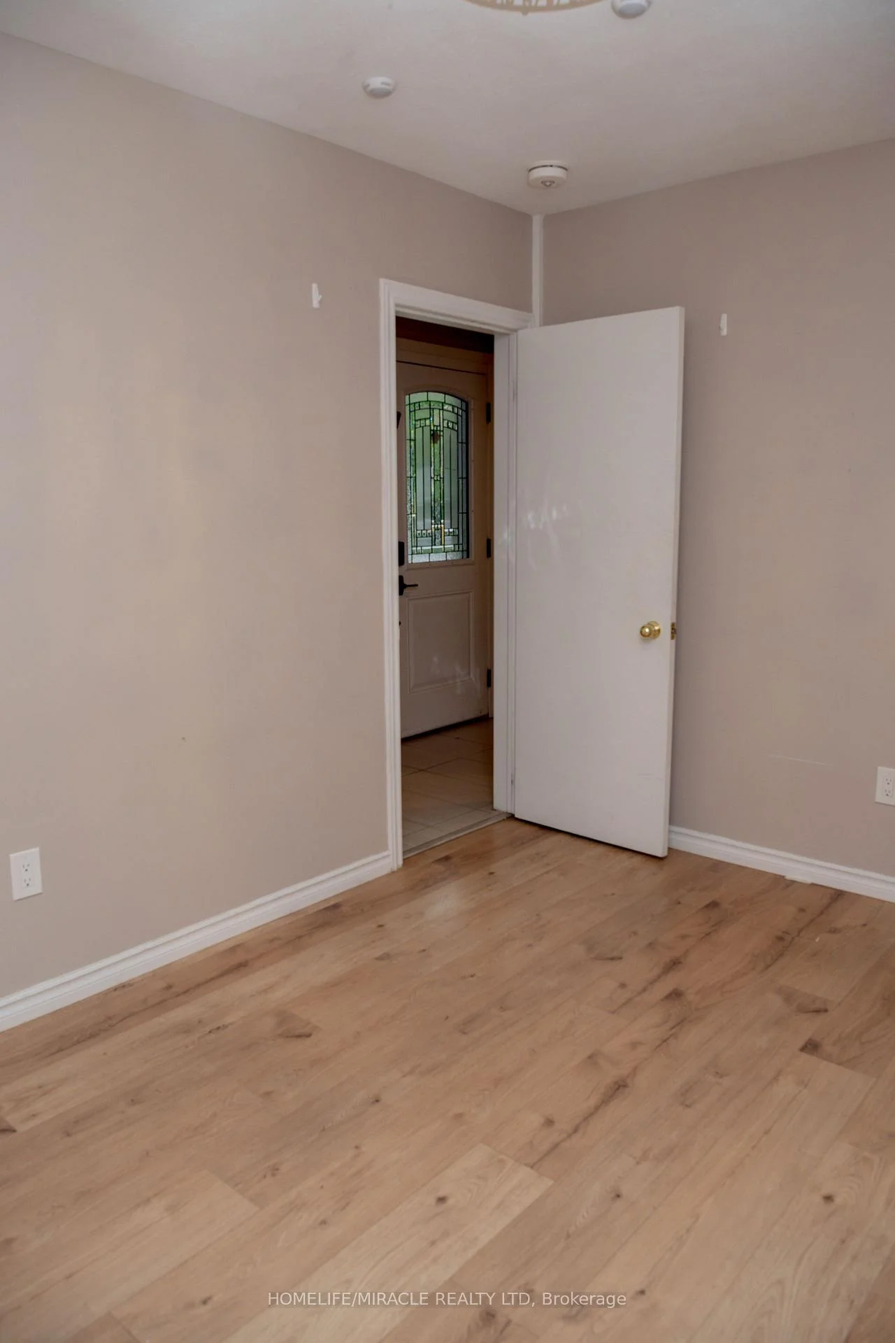 Photo 32 of 25 Thornridge Crescent, Kitchener, Forest Hill — HOMEH