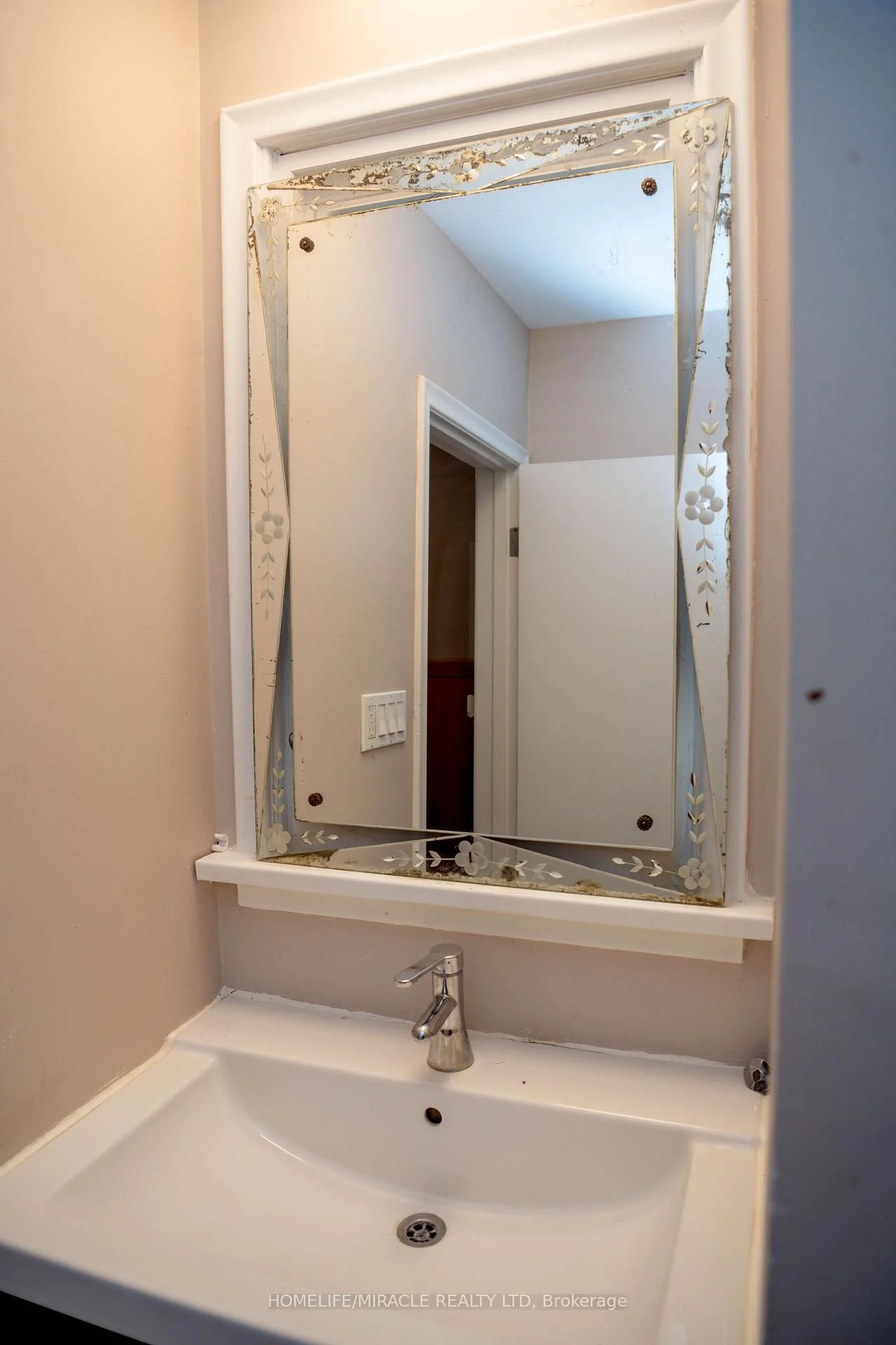 Photo 50 of 25 Thornridge Crescent, Kitchener, Forest Hill — HOMEH