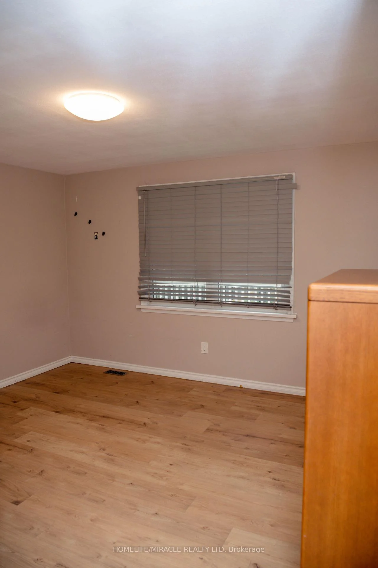 Photo 56 of 25 Thornridge Crescent, Kitchener, Forest Hill — HOMEH