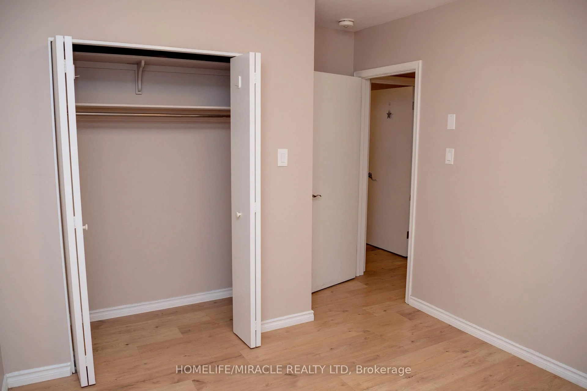 Photo 59 of 25 Thornridge Crescent, Kitchener, Forest Hill — HOMEH