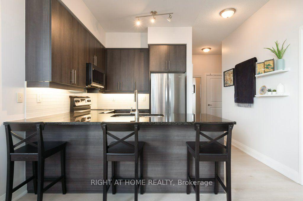 Photo 5 of Unit 618, 1185 The Queensway, Etobicoke, Islington-City Centre West — HOMEH