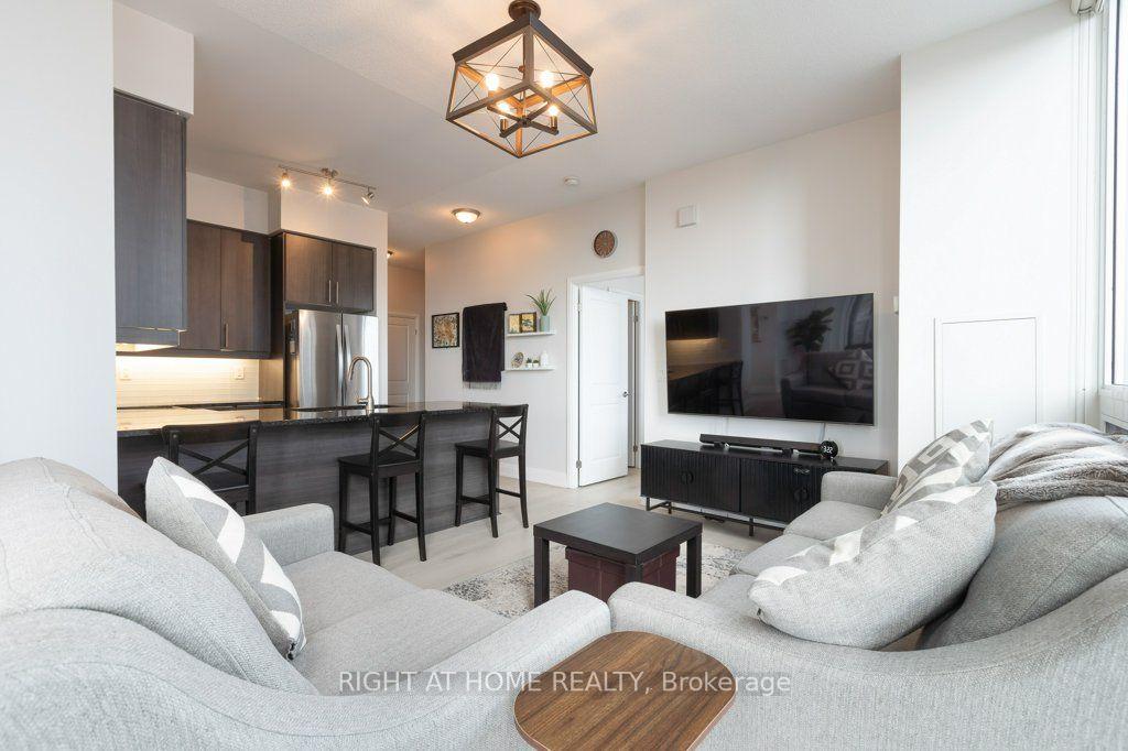 Photo 9 of Unit 618, 1185 The Queensway, Etobicoke, Islington-City Centre West — HOMEH