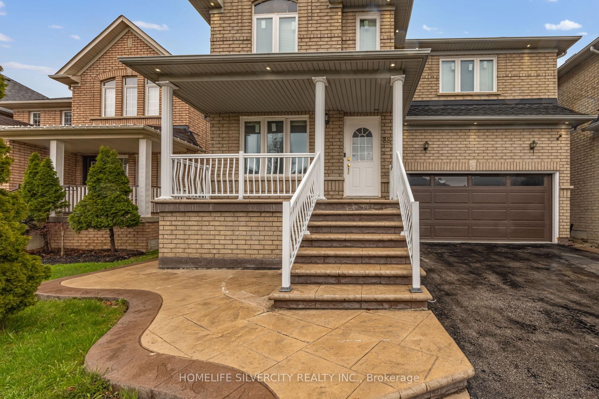 Photo 3 of 29 Beachpoint Boulevard, Brampton, Fletcher's Meadow — HOMEH
