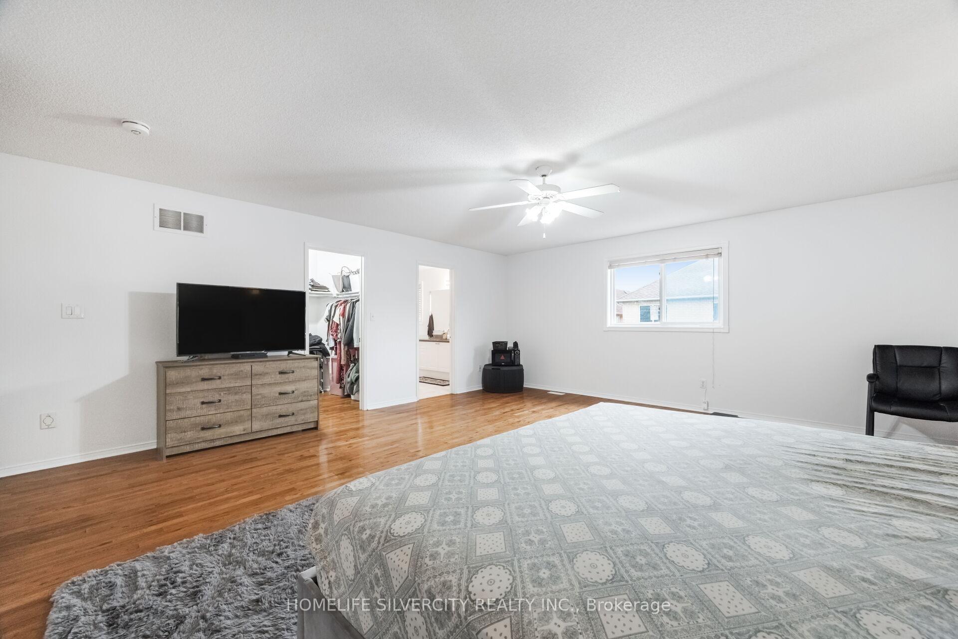 Photo 29 of 29 Beachpoint Boulevard, Brampton, Fletcher's Meadow — HOMEH