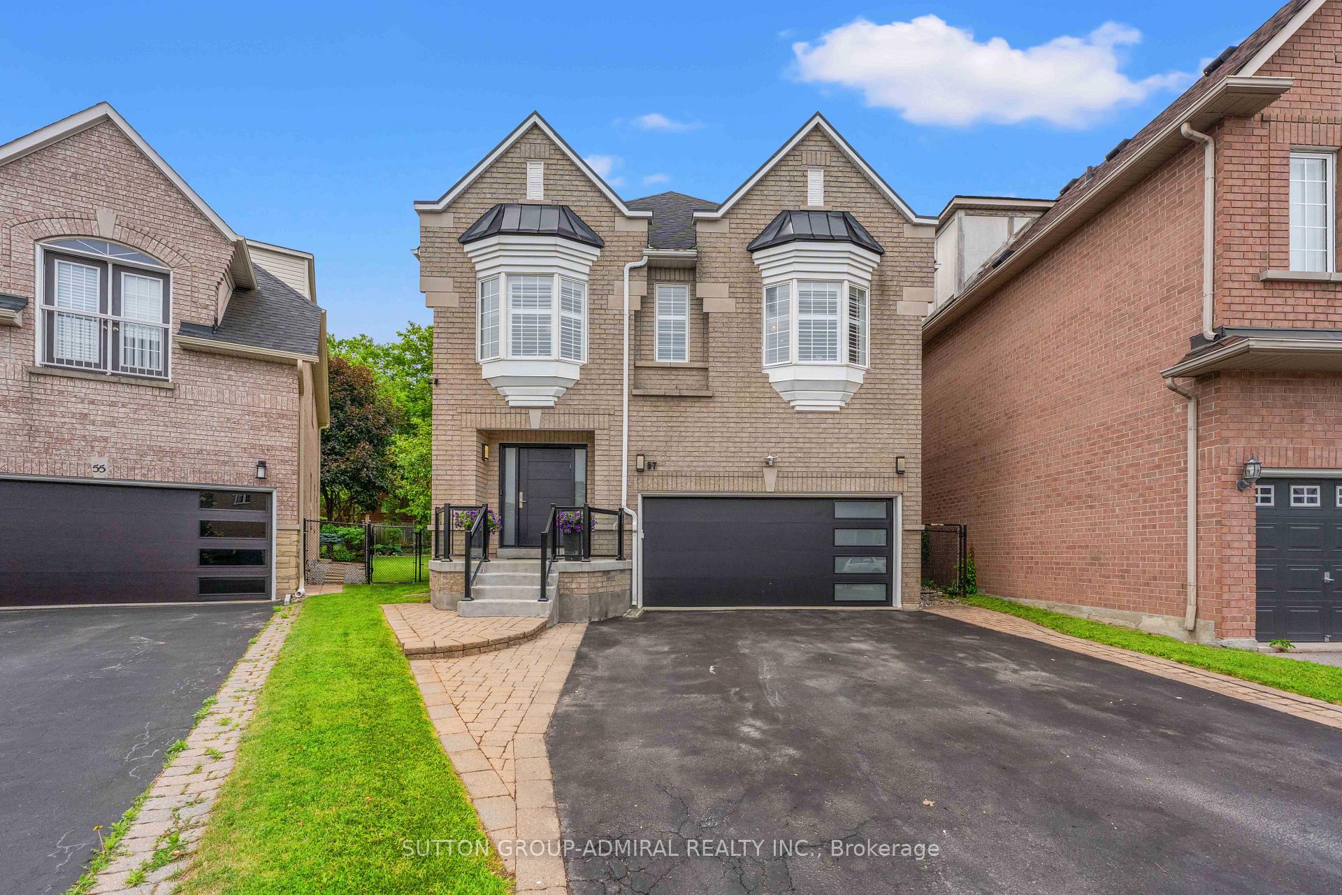 Photo 2 of 57 Bentwood Crescent, Vaughan, Patterson — HOMEH