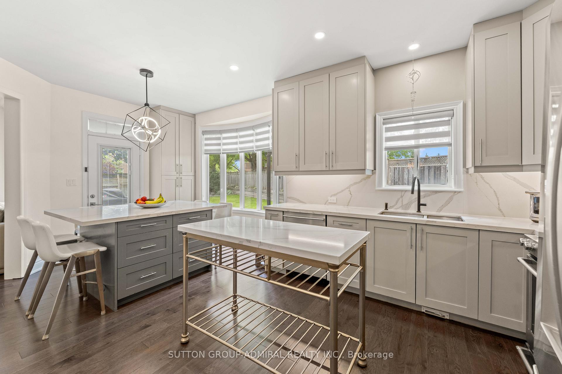 Photo 8 of 57 Bentwood Crescent, Vaughan, Patterson — HOMEH