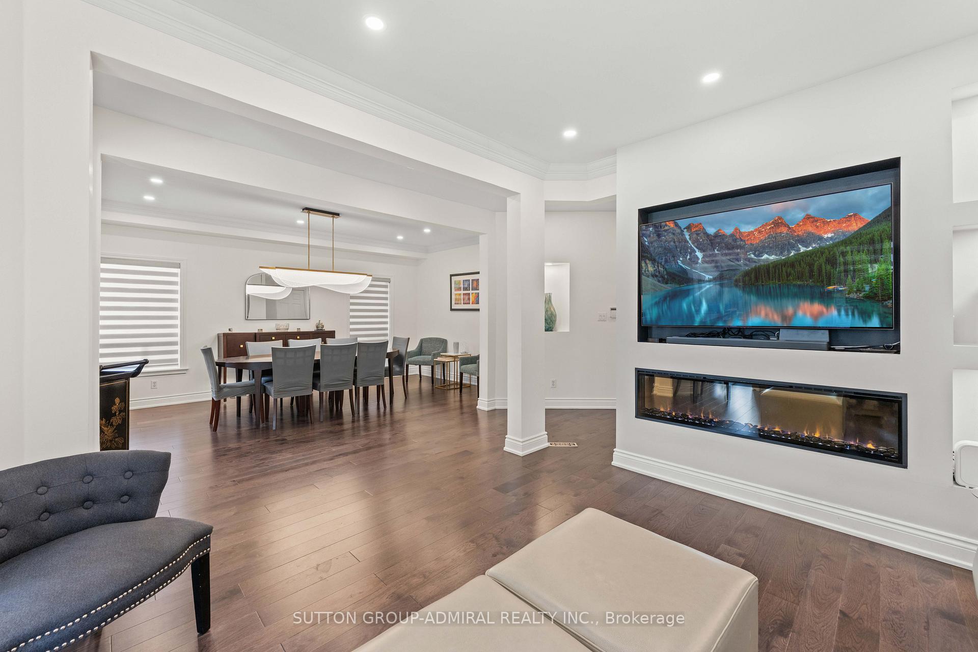 Photo 11 of 57 Bentwood Crescent, Vaughan, Patterson — HOMEH