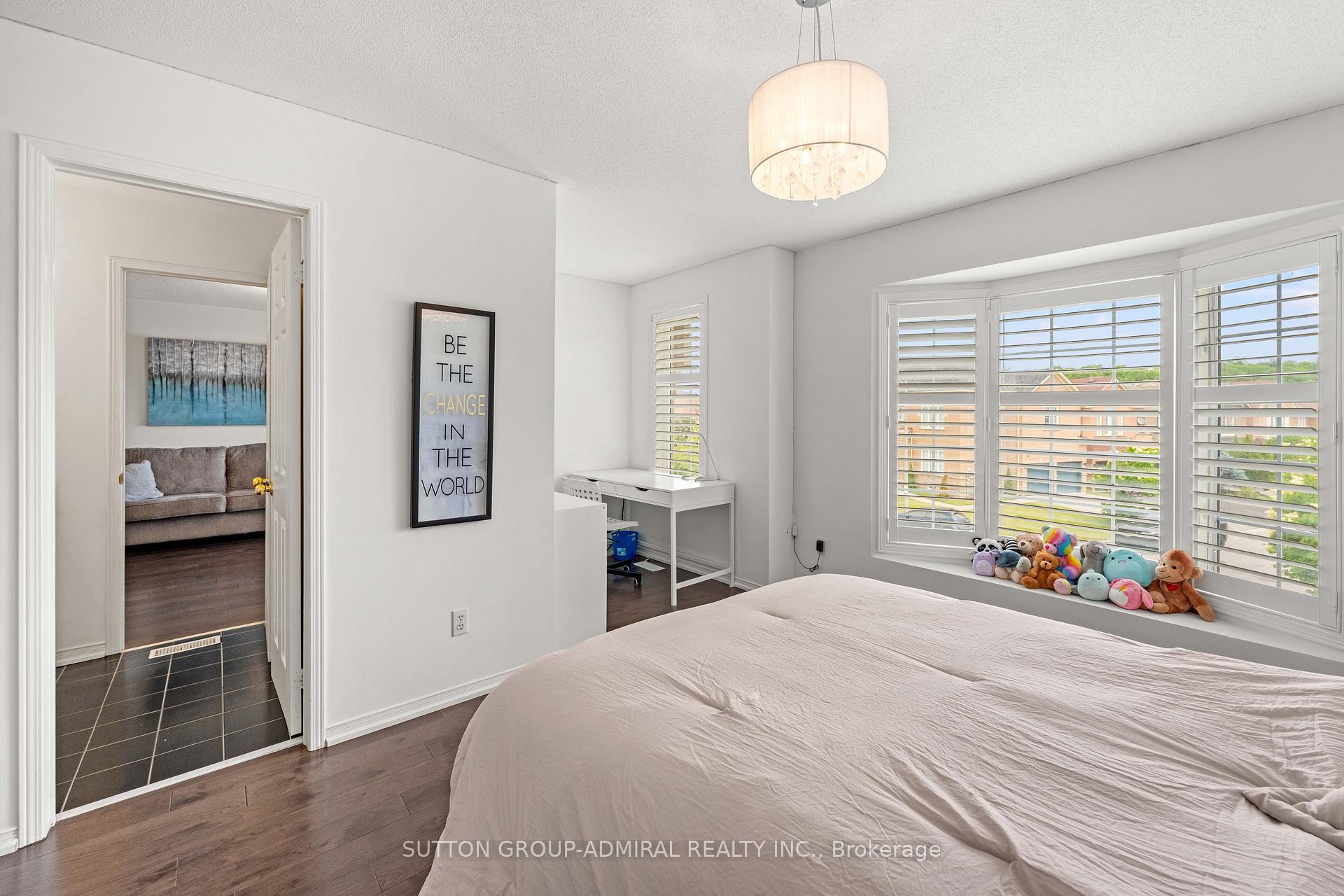 Photo 18 of 57 Bentwood Crescent, Vaughan, Patterson — HOMEH